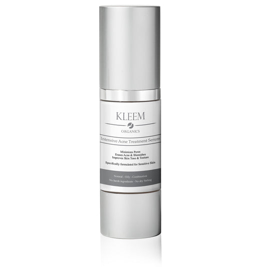 Kleem Acne Serum bottle – intensive face serum with vitamin C, ferulic acid and vitamin E to clear from blemishes and balance skin