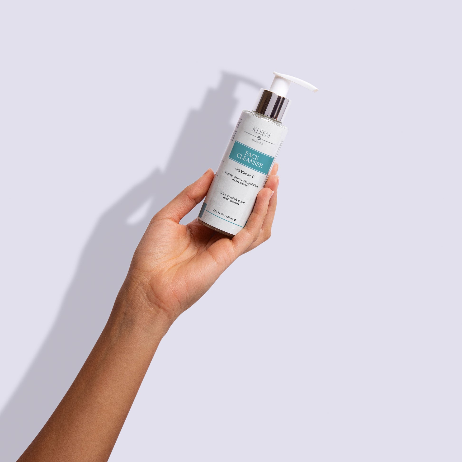 Kleem Vitamin C Face Cleanser product - Packaging